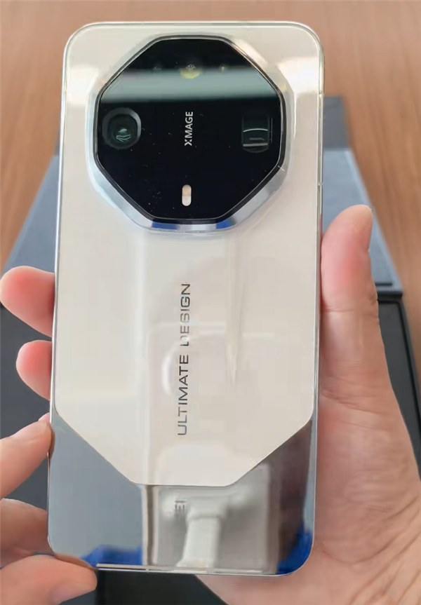 华为Mate 90系列今日发布即开售!全系配置汇总:Pro Max以上独享麒麟9050 Pro 华为Mate 90系列今日发布即开售!全系配置汇总:Pro Max以上独享麒麟9050 Pro